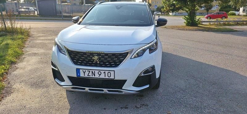 Begagnad 2018 Peugeot 5008 GT-line Minibuss | 210 000 kr (Marknadspris) - Bild 1/4