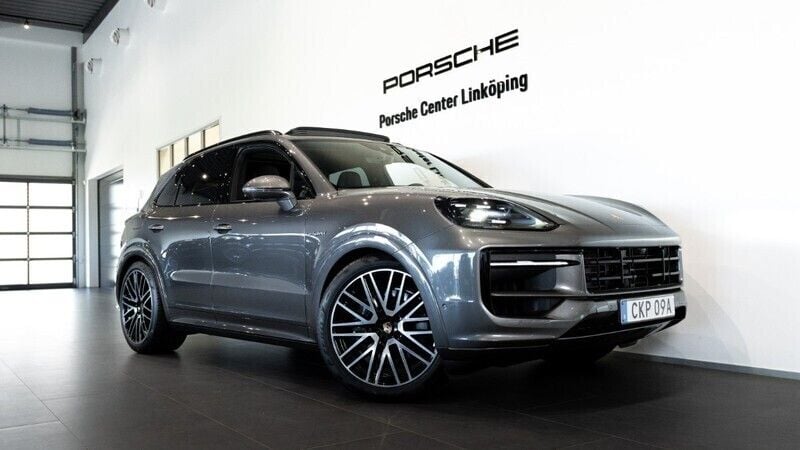 Begagnad 2025 Porsche Cayenne SUV | 1 445 000 kr - Bild 1/4