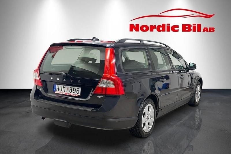Begagnad Volvo V70 Kinetic 146 HK (107 kW) 2009 Mörkblå (blå) Kombi