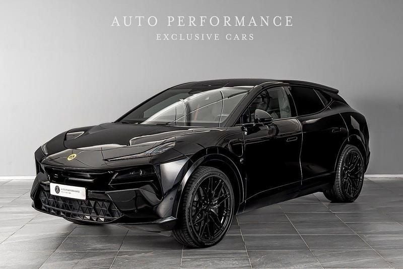 Svart Begagnad 2023 Lotus Eletre SUV | 999 900 kr (Superpris) - Bild 1/4