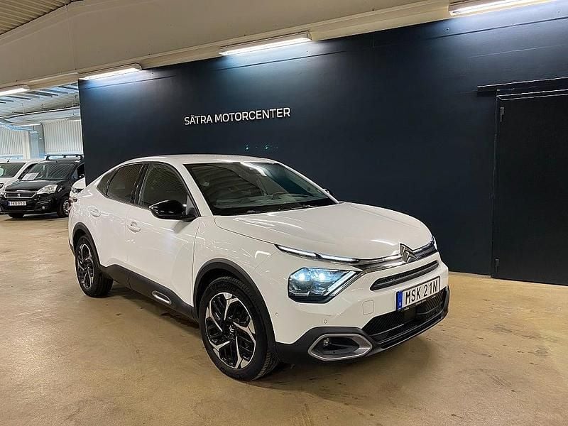 Vit Begagnad 2023 Citroën C4 X PureTech SUV | 229 900 kr (Bra pris) - Bild 1/4