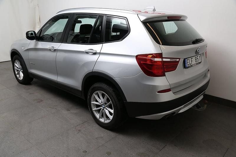 Begagnad BMW X3 184 HK (135 kW) 2012 Ljusgrå SUV