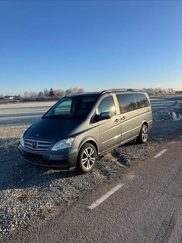 Begagnad 2011 Mercedes Viano Minibuss | 115 000 kr (Superpris) - Bild 1/4