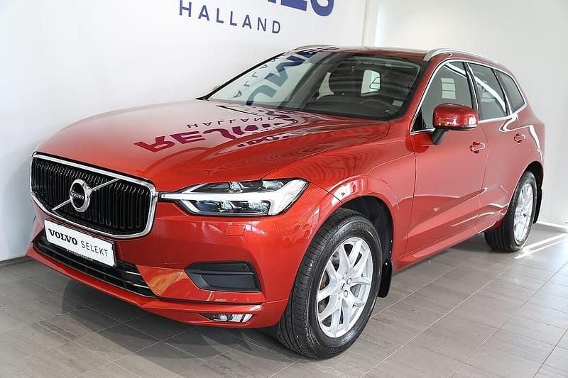 Mörkröd Begagnad 2019 Volvo XC60 Momentum SUV | 349 500 kr (Bra pris) - Bild 1/4