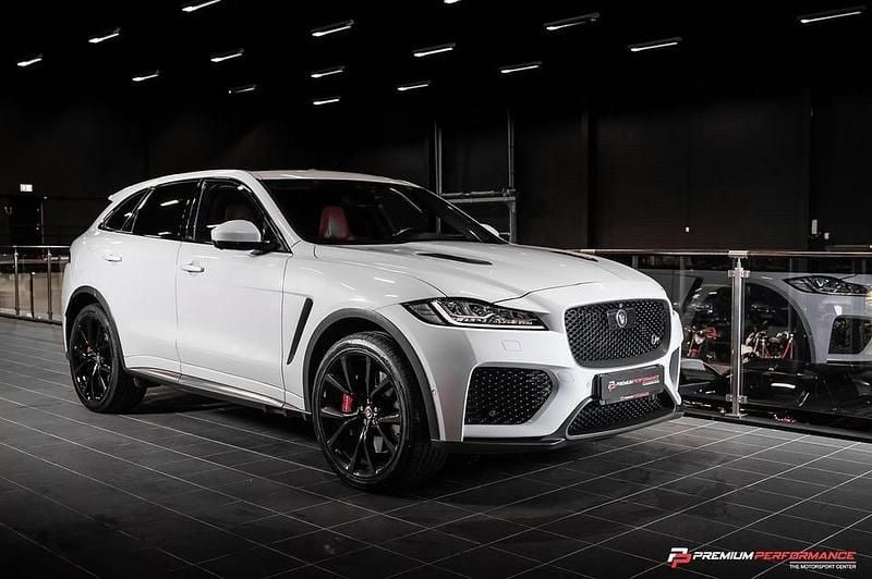 Vit Begagnad 2020 Jaguar F-Pace SVR SUV | 589 800 kr - Bild 1/4