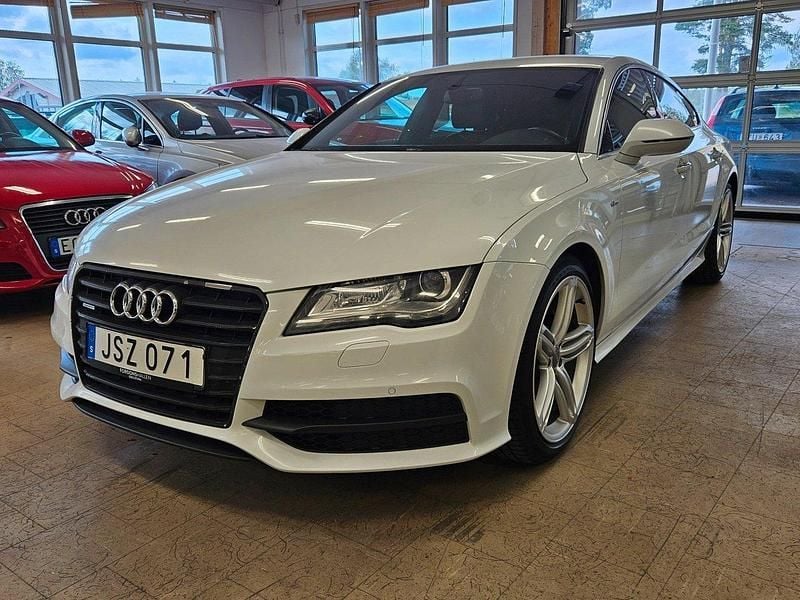 Vit Begagnad 2013 Audi A7 Sportback S-Line Halvkombi | 184 900 kr (Marknadspris) - Bild 1/4