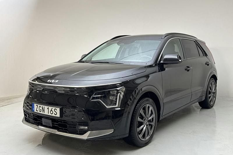 Begagnad Kia e-Niro Advance 150 kW (204 HK) 2024 Svart SUV