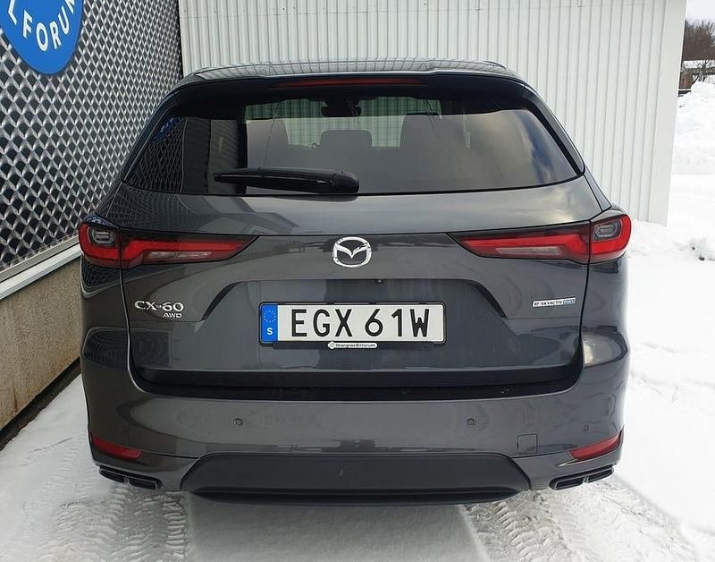 Begagnad Mazda CX-60 Homura-Line 326 HK (239 kW) 2022 Gråmetallic SUV