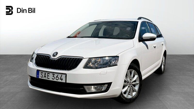 Vit Begagnad 2016 Skoda Octavia Kombi | 169 500 kr (Marknadspris) - Bild 1/4