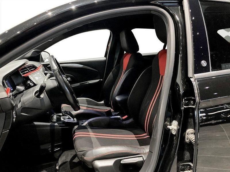 Begagnad Opel Corsa-e 100 kW (136 HK) 2022 Diamond black Halvkombi