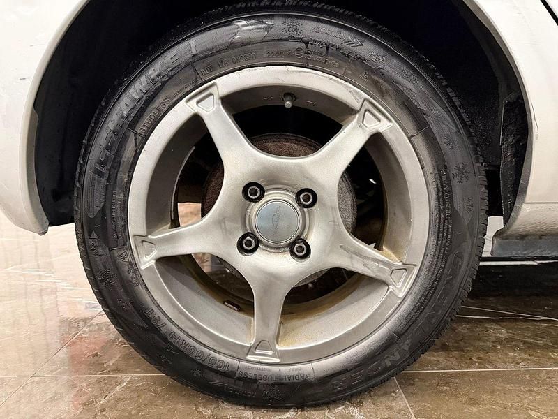 Begagnad Renault Clio R.S. 75 HK (55 kW) 2007 Ljusgrå Halvkombi