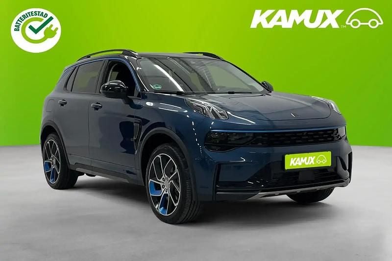 Begagnad Lynk & Co 01 261 HK (191 kW) 2022 Blå SUV