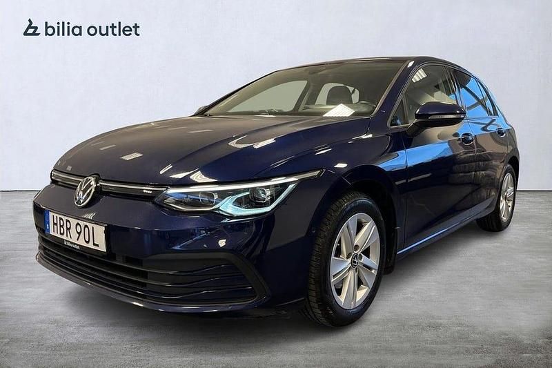 Blå Begagnad 2021 VW Golf VII Halvkombi | 234 900 kr (Marknadspris) - Bild 1/3