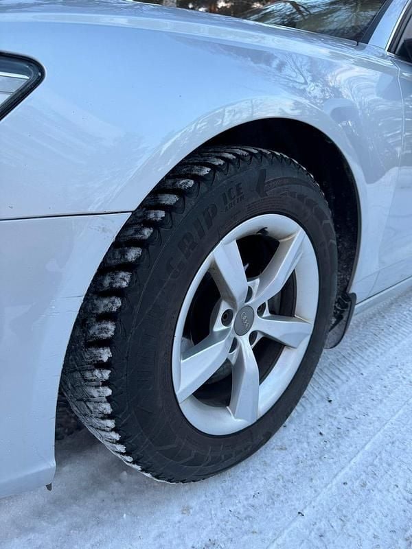 Begagnad Audi A6 177 HK (130 kW) 2013 Kombi