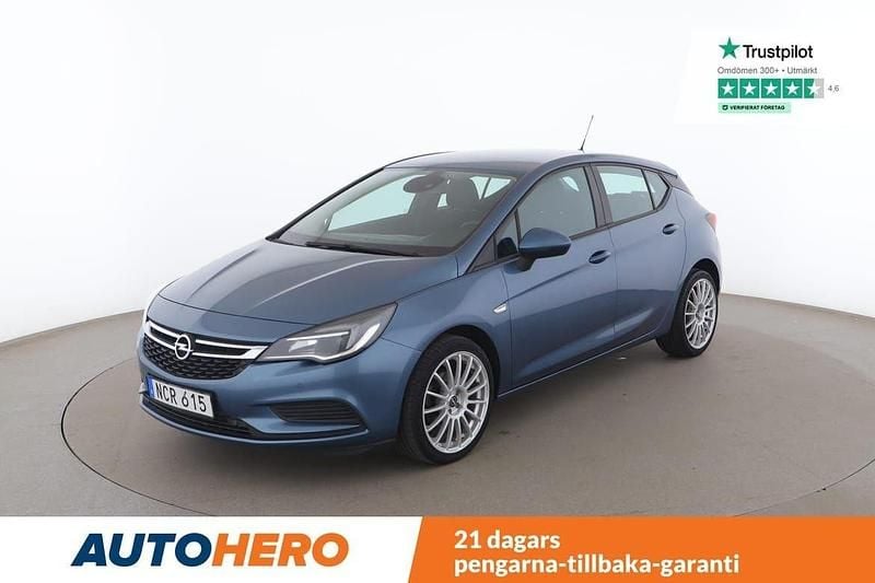Blå Begagnad 2016 Opel Astra Enjoy Halvkombi | 104 000 kr (Marknadspris) - Bild 1/4