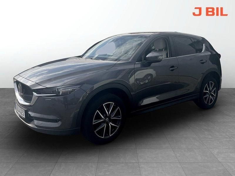 Grå Begagnad 2018 Mazda CX-5 Optimum SUV | 259 900 kr (Marknadspris) - Bild 1/4