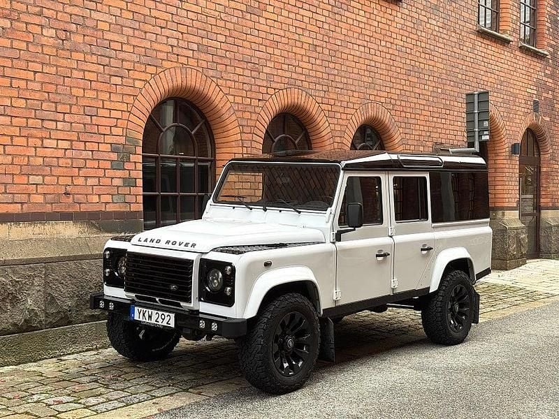Begagnad Land Rover Defender SE 122 HK (89 kW) 2011 Vit SUV