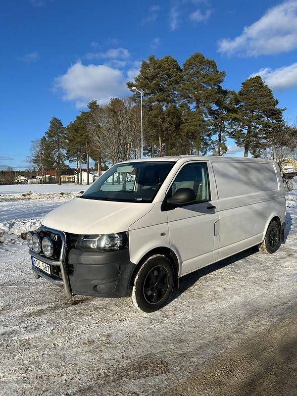 Begagnad VW T5 102 HK (75 kW) 2012 Van