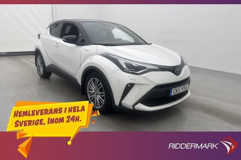 Vit Begagnad 2021 Toyota C-HR+ Executive SUV | 244 800 kr (Marknadspris) - Bild 1/3