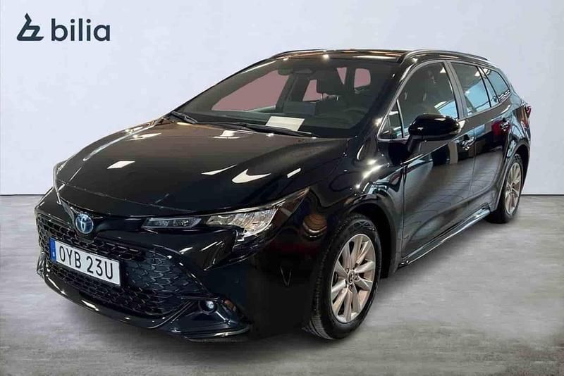 Begagnad Toyota Corolla 2025 Svart Kombi
