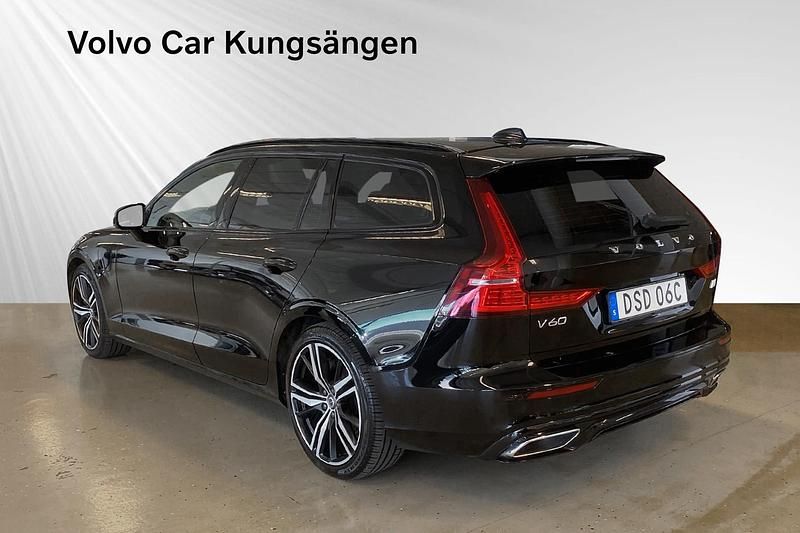 Begagnad Volvo V60 R-Design 344 HK (253 kW) 2019 Svart Kombi