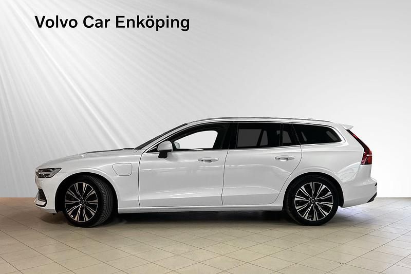 Begagnad Volvo V60 2023 Vit Kombi