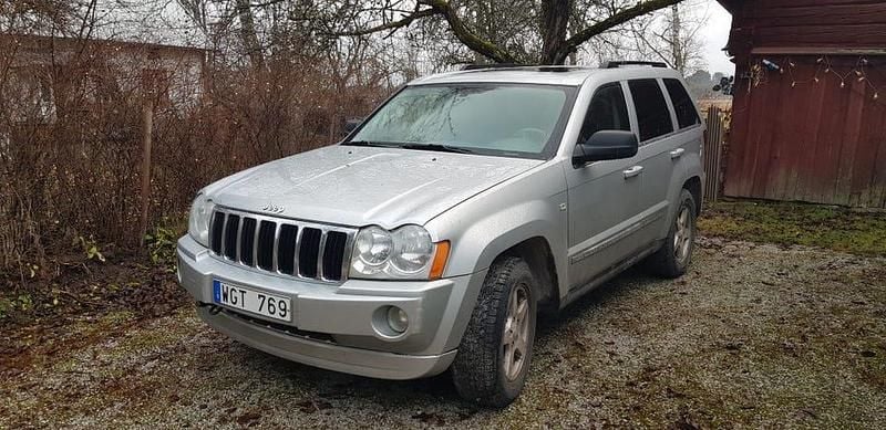 Begagnad 2005 Jeep Grand Cherokee SUV | 49 000 kr - Bild 1/2