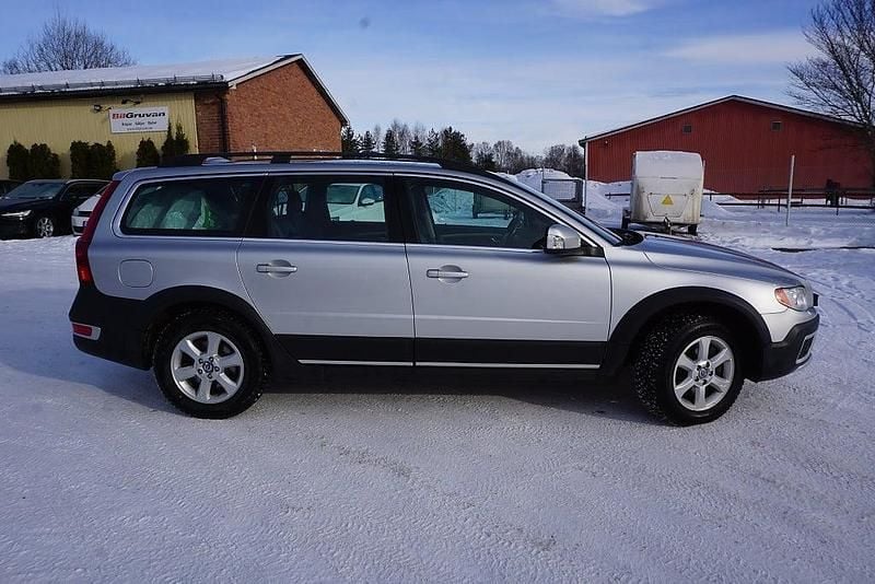Begagnad Volvo XC70 Momentum 163 HK (119 kW) 2013 Grå Kombi
