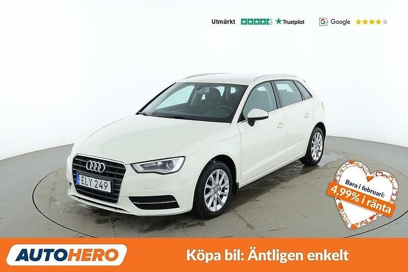 Vit Begagnad 2014 Audi A3 Sportback Attraction Halvkombi | 115 000 kr (Marknadspris) - Bild 1/4
