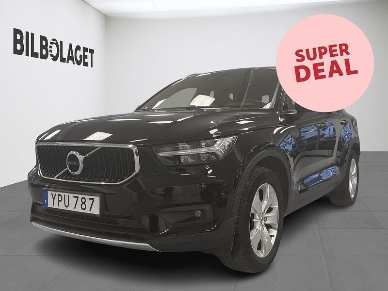 Svart Begagnad 2018 Volvo XC40 Momentum SUV | 254 500 kr (Marknadspris) - Bild 1/4