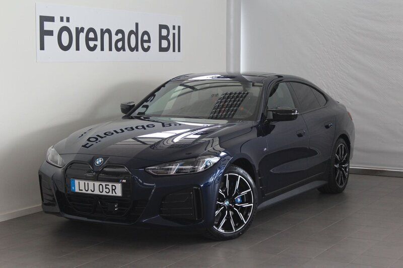 Blå Ny 2025 BMW i4 M Sport Sedan | 862 200 kr (Lite dyr) - Bild 1/4