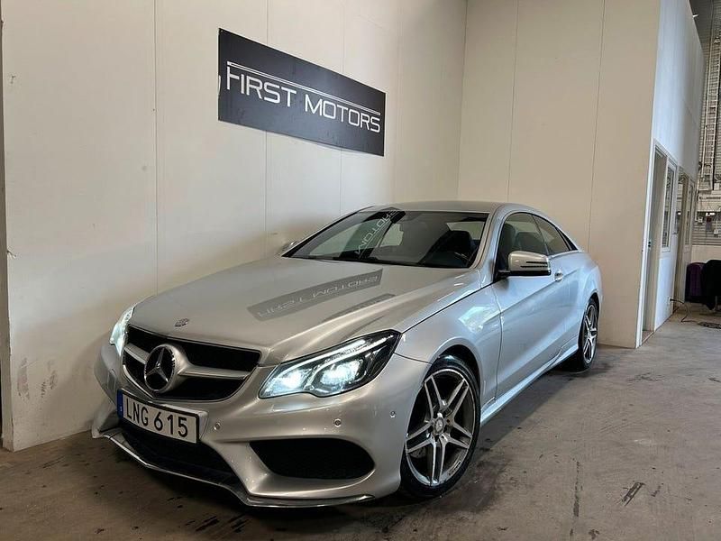 Silver Begagnad 2013 Mercedes E250 AMG Sportkupé | 159 900 kr (Marknadspris) - Bild 1/4