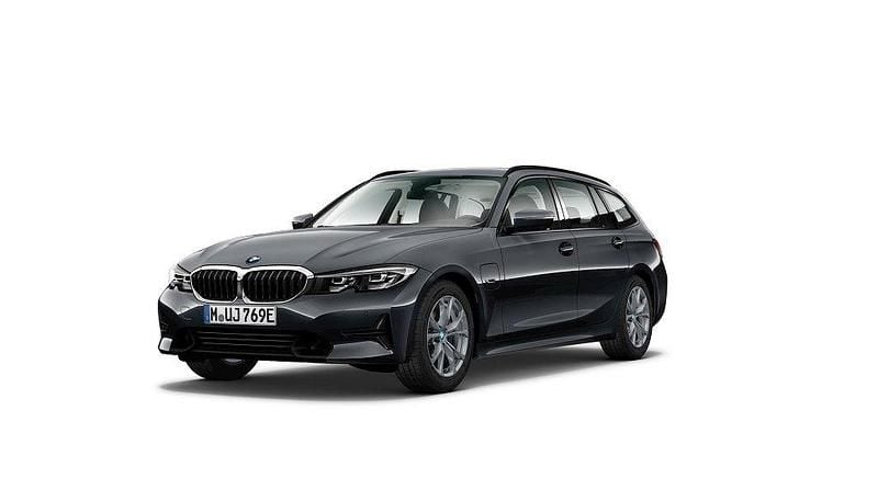 Grå Begagnad 2022 BMW 330e Sport Line Kombi | 334 500 kr (Superpris) - Bild 1/4