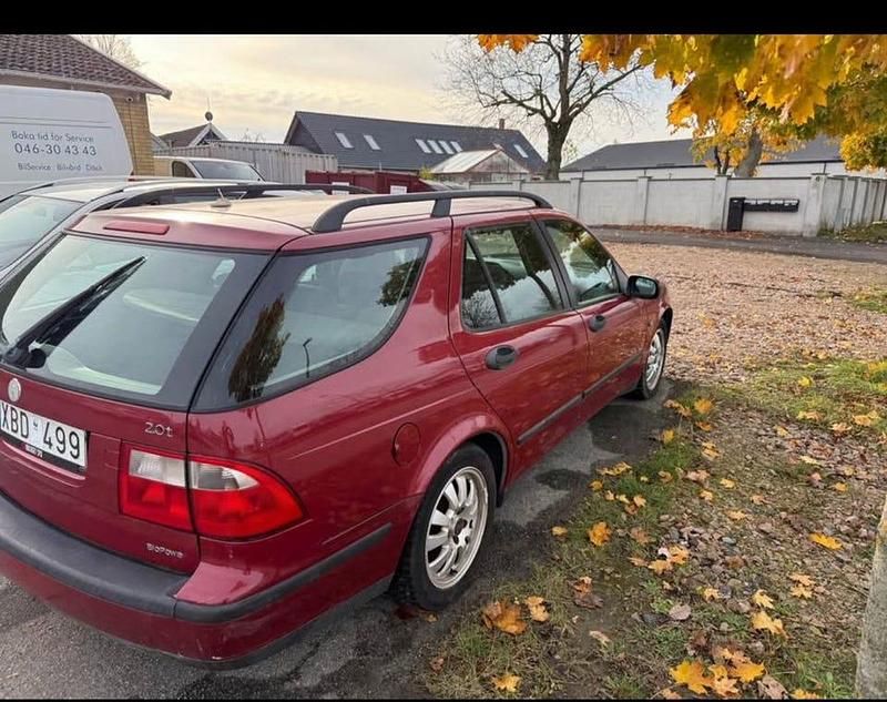 Begagnad 2005 Saab 9-5 Kombi | 12 500 kr (Superpris) - Bild 1/4