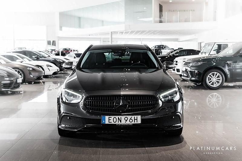 Begagnad Mercedes E300 Avantgarde 194 HK (142 kW) 2020 Grå Kombi