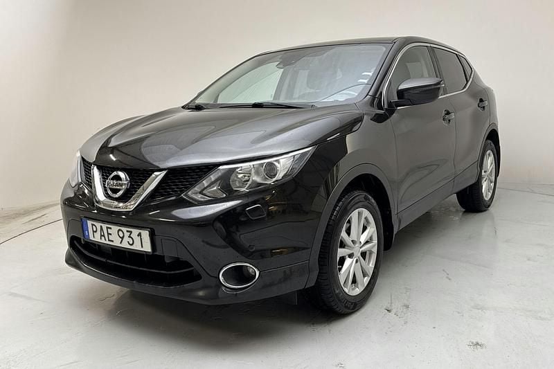 Svart Begagnad 2016 Nissan Qashqai Acenta SUV | 113 000 kr (Marknadspris) - Bild 1/4