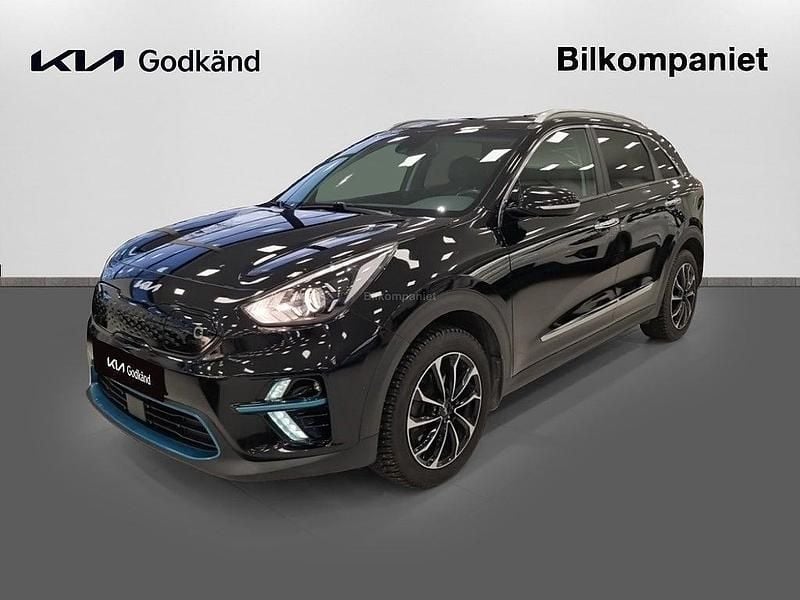Svart Begagnad 2021 Kia e-Niro Advance SUV | 264 800 kr (Marknadspris) - Bild 1/4