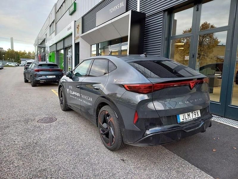 Grå (basalt grey) Begagnad 2024 Cupra Tavascan VZ SUV | 565 000 kr (Dyr) - Bild 1/4