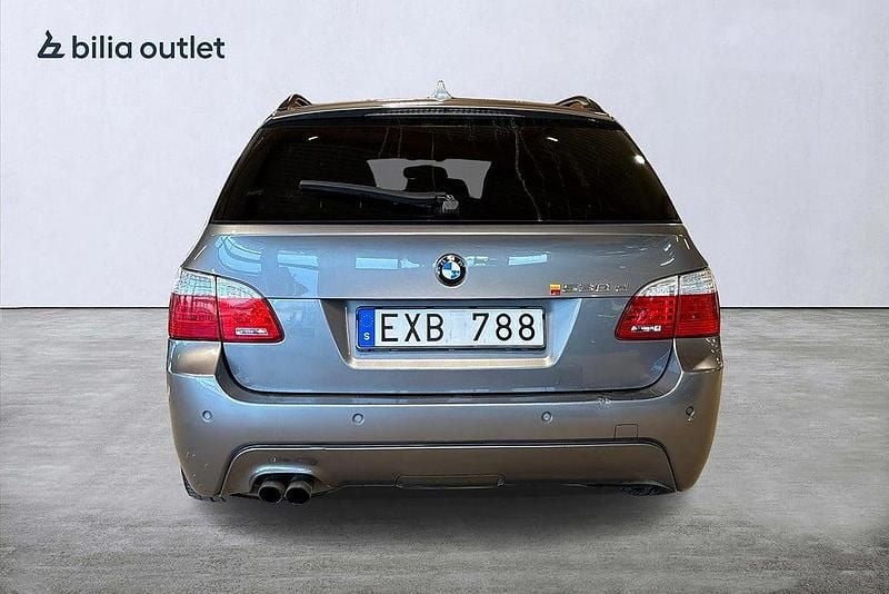 Begagnad BMW 530 M Sport 235 HK (172 kW) 2009 Grå Kombi