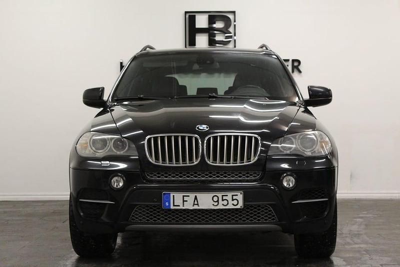 Begagnad BMW X5 Sport Line 306 HK (225 kW) 2011 Svart SUV