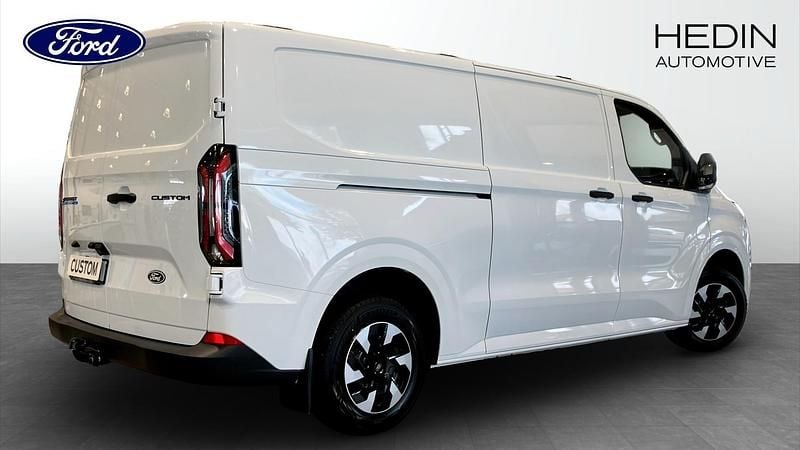 Ny Ford E-Transit 2026 Vit Van