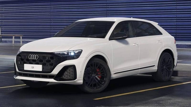 Vit Begagnad 2024 Audi Q8 S-Line SUV | 934 000 kr (Marknadspris) - Bild 1/4