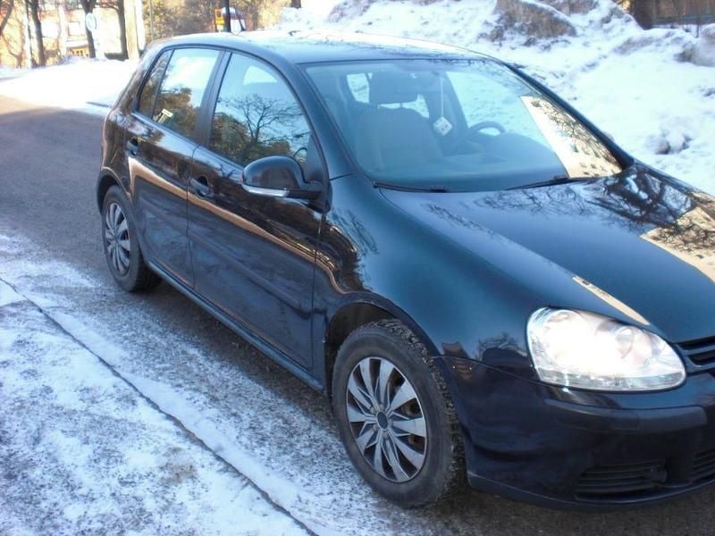 Begagnad VW Golf IV 102 HK (75 kW) 2006