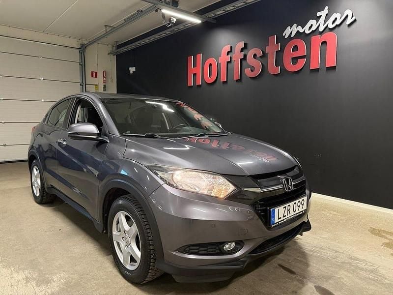 Ljusgrå Begagnad 2016 Honda HR-V SUV | 144 900 kr (Marknadspris) - Bild 1/4
