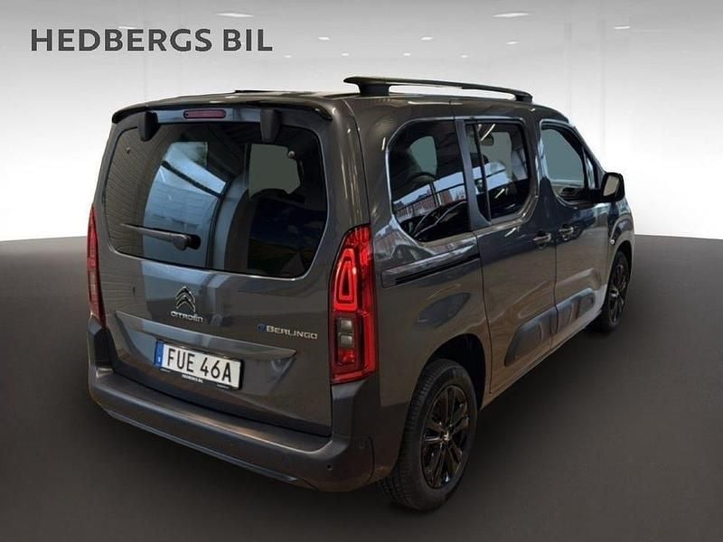 Begagnad Citroën e-Berlingo 100 kW (136 HK) 2023 Grå Minibuss