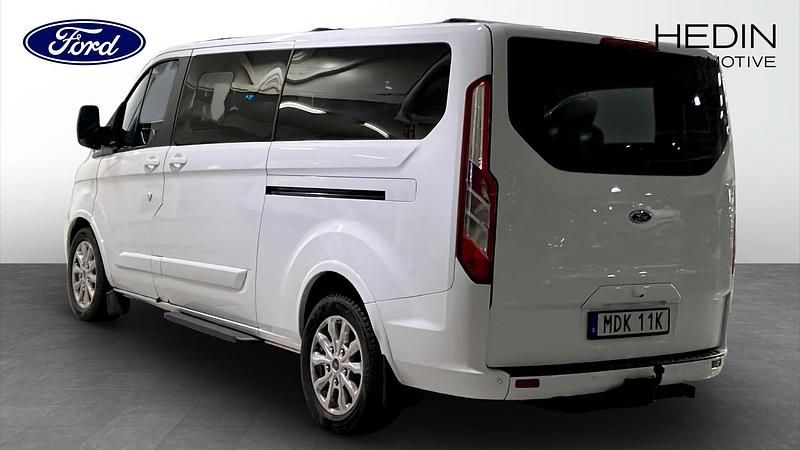 Begagnad Ford Tourneo Custom 2023 Vit Van
