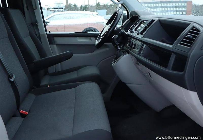 Begagnad VW T6 S 102 HK (75 kW) 2016 Vit ofärgade Van