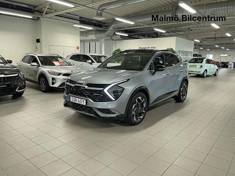 Grå Begagnad 2023 Kia Sportage GT-Line SUV | 409 900 kr (Marknadspris) - Bild 1/4