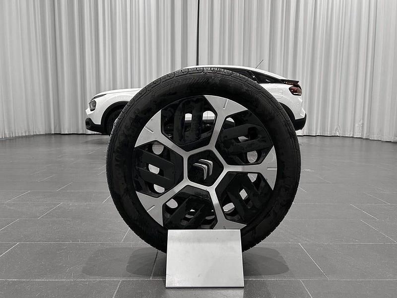 Begagnad Citroën C4 PureTech 131 HK (96 kW) 2021 Vit