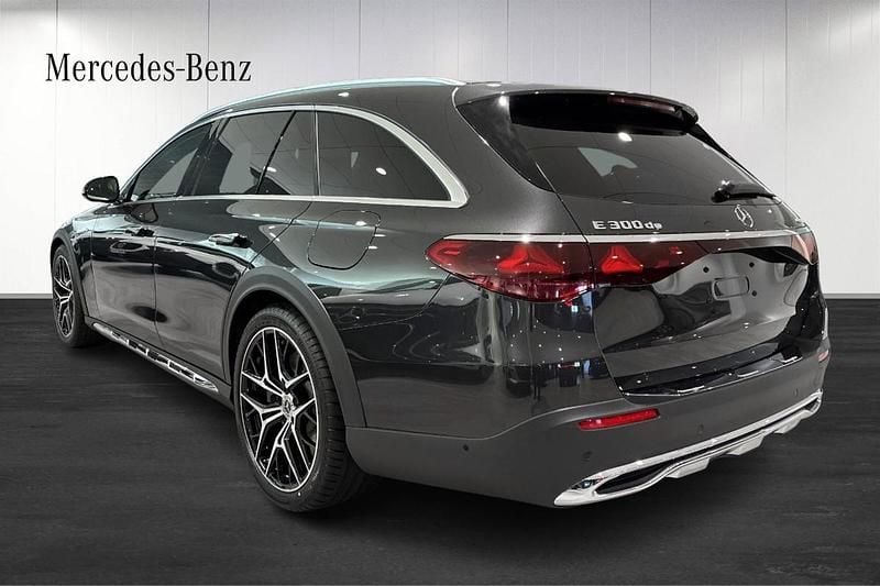 Ny Mercedes E300 Avantgarde Edition 327 HK (240 kW) 2025 Grå Kombi